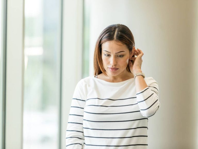 Left Ear Ringing Spiritual Meaning: What the Universe Is Trying to Tell You
